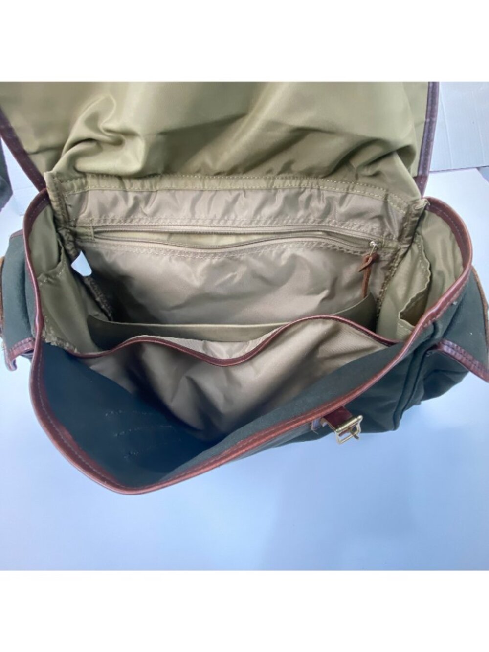 Vintage Orvis Battenkill Duffle Bag Green Canvas and Leather Large - Picture 13 of 15